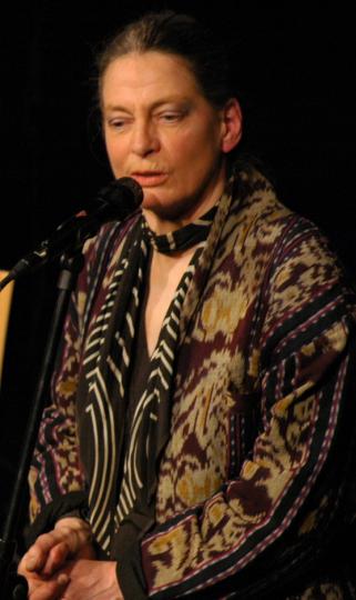 June Tabor live at Chequer Mead, 19 April 2006